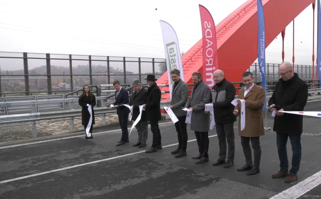 Zprávy 12.12.2025 Zprávy 12.12.2025